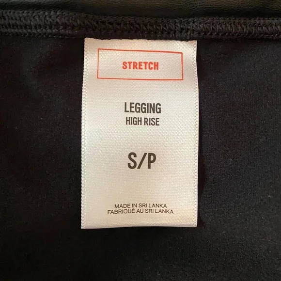 Express Faux Leather Skinny Leggings Black Size Small Like New - Picture 4 of 4